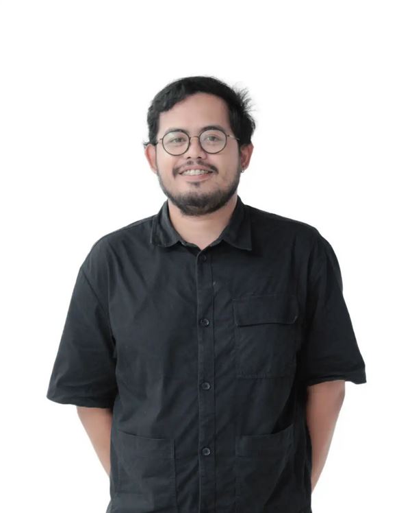 Pee Jee V. Jareño